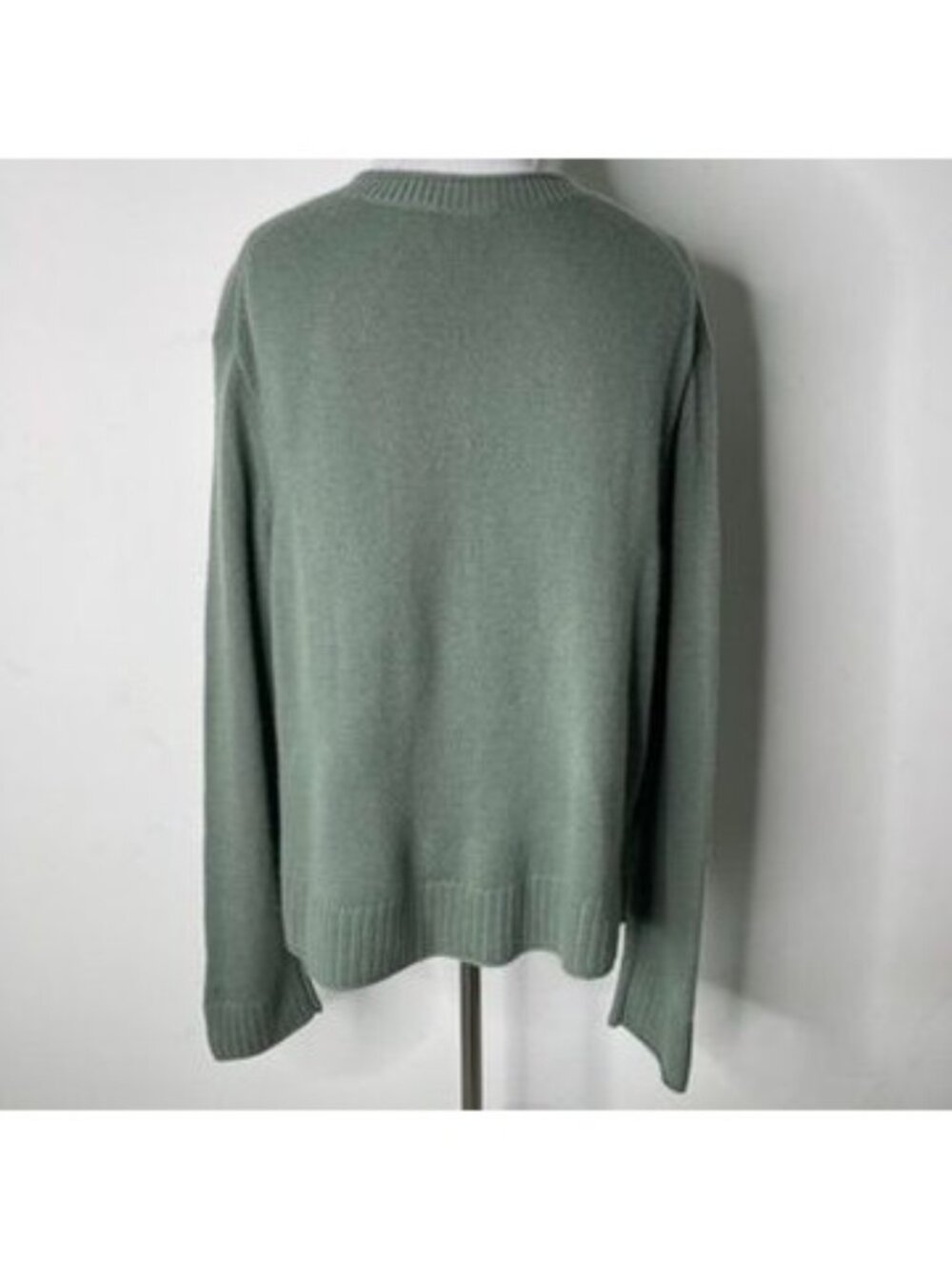 Quince Cashmere Sweater Womens Medium M Green Boxy Crewneck Pullover Top Knit - Picture 8 of 12